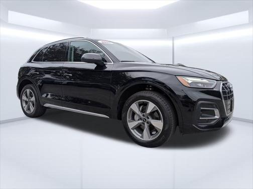 2023 Audi Q5 Premium 40 TFSI quattro S tronic