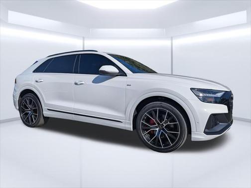 2023 Audi Q8 Premium Plus 55 TFSI quattro Tiptronic