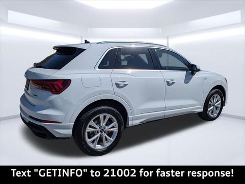 2024 Audi Q3 Premium 45 TFSI S line quattro Tiptronic