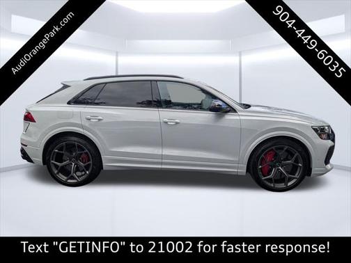 2025 Audi RS Q8 quattro Tiptronic
