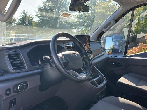 Abyss 2024 Ford Transit-350 XLT