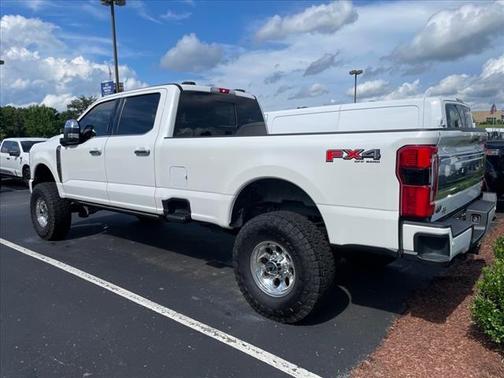 2024 Ford F-350 Platinum