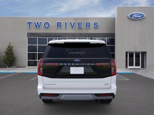 Star White 2026 Ford Expedition Max Platinum