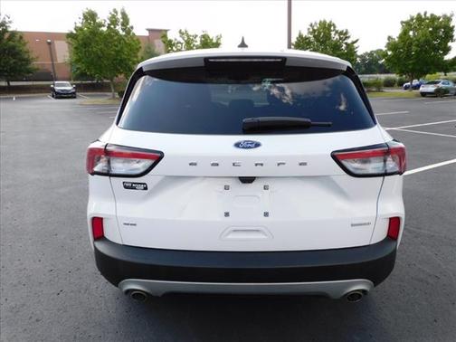 Photo 5 of 25 of 2020 Ford Escape SE