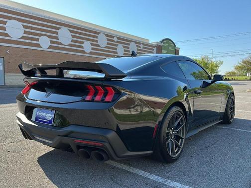 Shadow Black 2025 Ford Mustang Dark Horse