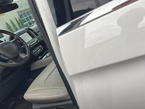 Star White 2021 Ford Expedition Limited