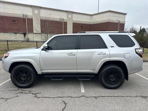 2023 Toyota 4Runner SR5 Premium