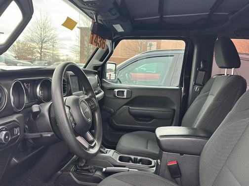 2023 Jeep Wrangler Sport