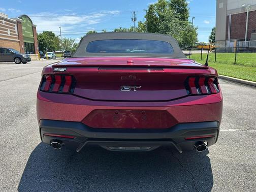 Molten 2025 Ford Mustang GT Premium