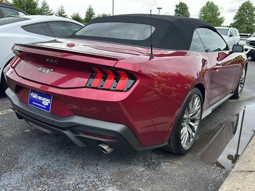 Molten 2025 Ford Mustang GT Premium