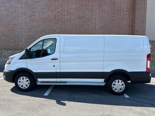 2023 Ford Transit-250 250