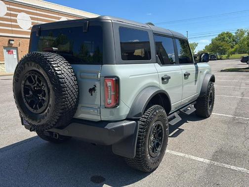 Cactus Green / Gray 2024 Ford Bronco Wildtrak