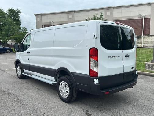 Oxford White 2025 Ford Transit-250