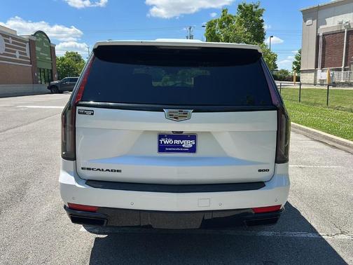 Crystal White Tri-Coat 2021 Cadillac Escalade Sport Platinum