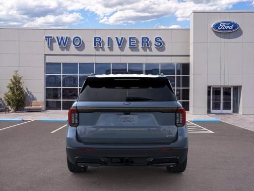 Vapor Blue Metallic 2026 Ford Explorer ST-Line