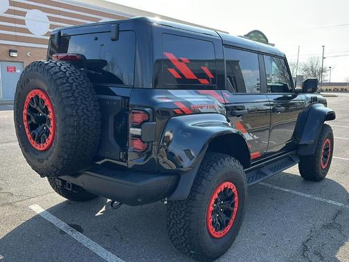 2024 Ford Bronco Raptor