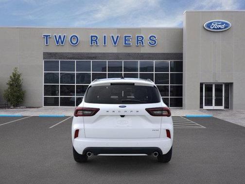 2025 Ford Escape ST-Line Elite