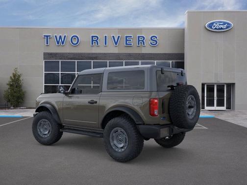 2025 Ford Bronco Base