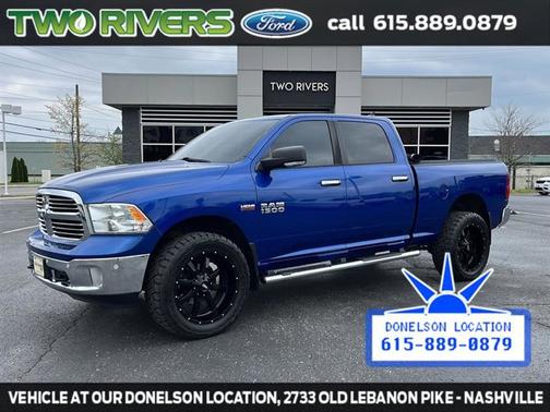 Blue Streak Pearlcoat 2014 RAM 1500 SLT