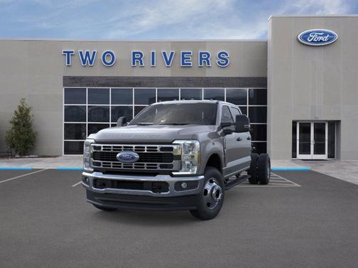 2026 Ford F-350 XLT