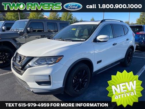 2017 Nissan Rogue SV