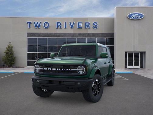 Eruption Green Metallic 2025 Ford Bronco Outer Banks