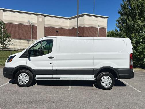 Oxford White 2025 Ford Transit-250
