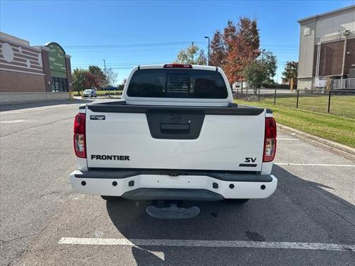 2021 Nissan Frontier SV