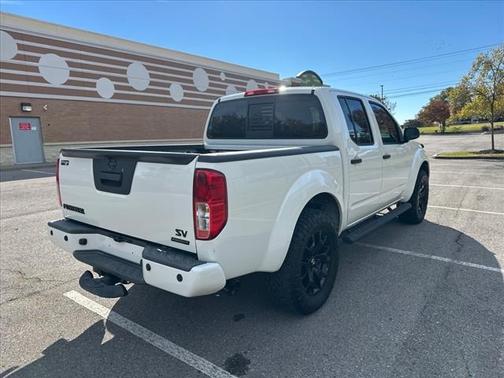 2021 Nissan Frontier SV