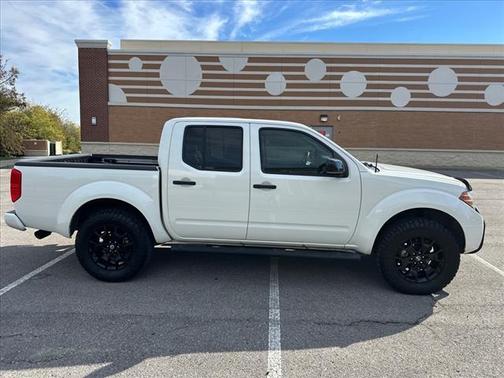 2021 Nissan Frontier SV