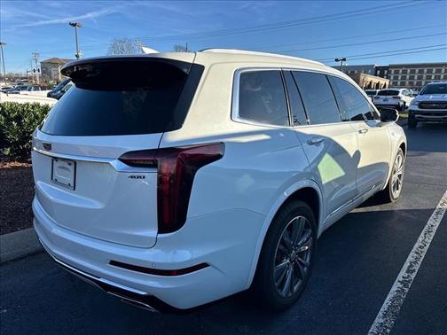 2022 Cadillac XT6 Premium Luxury