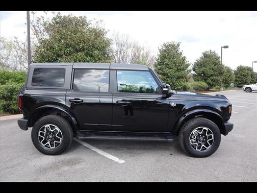 2023 Ford Bronco Outer Banks Advanced