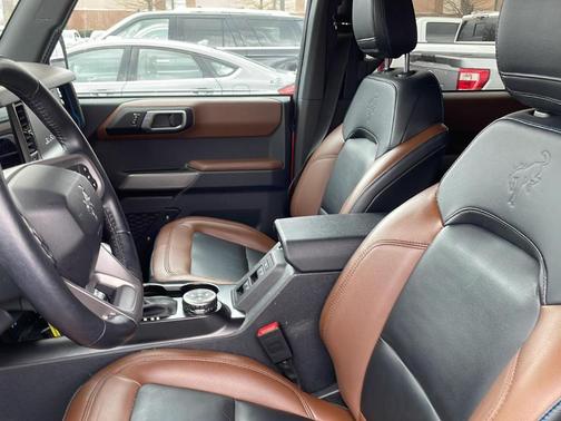 2023 Ford Bronco Outer Banks Advanced