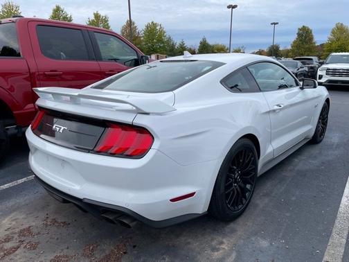 2022 Ford Mustang GT Premium