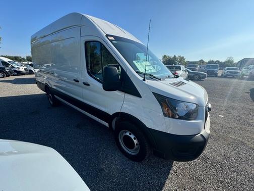 2026 Ford Transit-350 