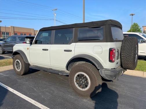 2021 Ford Bronco Badlands Advanced