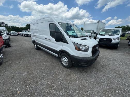 2025 Ford Transit-250 