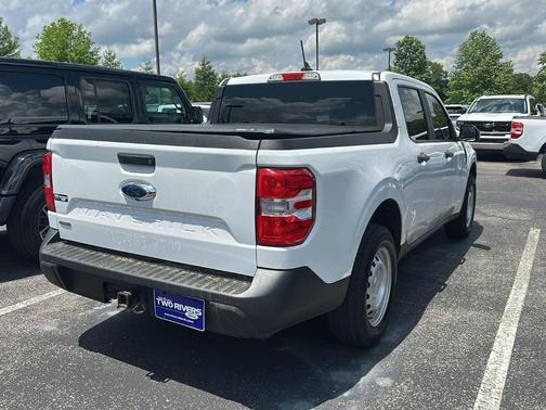 Oxford White 2023 Ford Maverick XL