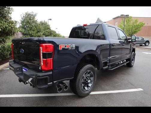 2023 Ford F-350 LARIAT