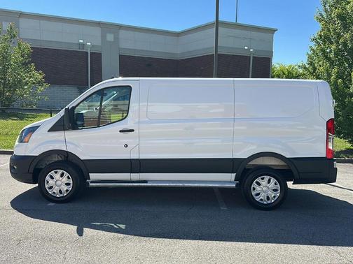 Oxford White 2025 Ford Transit-250