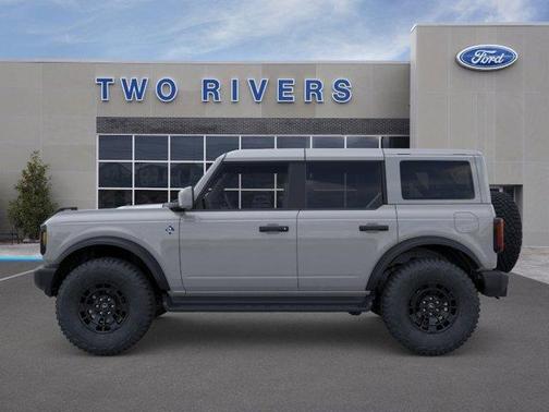 Avalanche Gray 2026 Ford Bronco Outer Banks