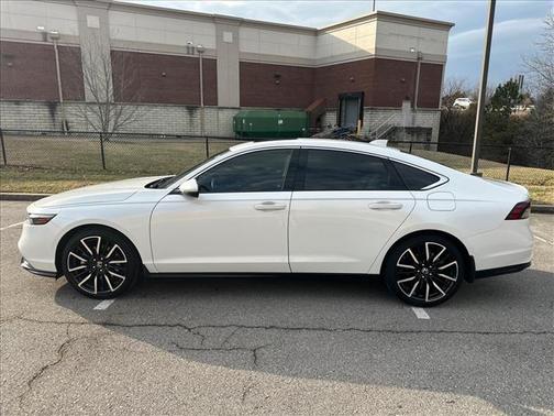 2023 Honda Accord Hybrid Touring