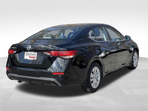 Black 2023 Nissan Sentra S