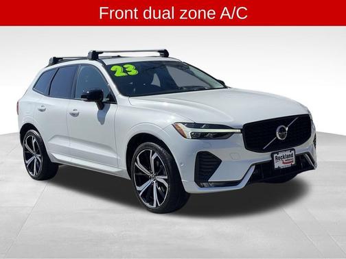 2023 Volvo XC60 B5 Ultimate Dark Theme