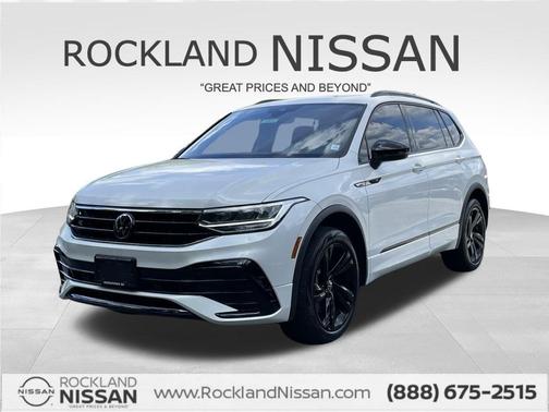 2023 Volkswagen Tiguan 2.0T SE R-Line Black