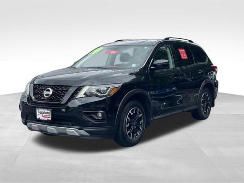 2020 Nissan Pathfinder SV