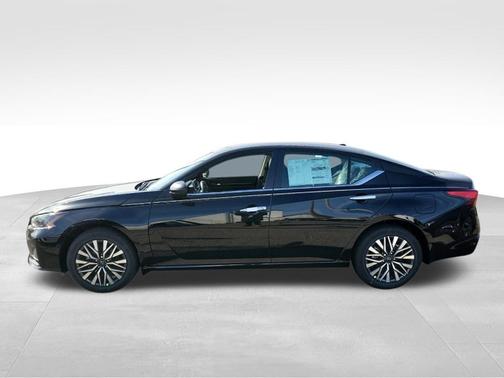 Black 2026 Nissan Altima 2.5 SV