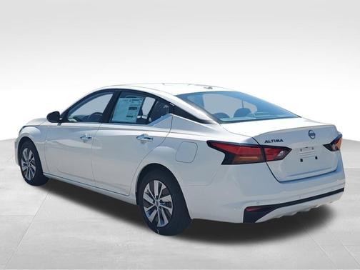 2025 Nissan Altima S