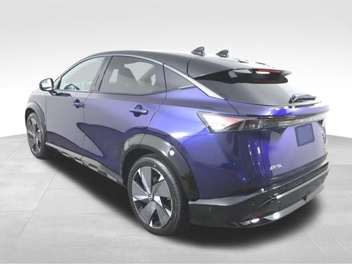 2025 Nissan ARIYA PLATINUM+