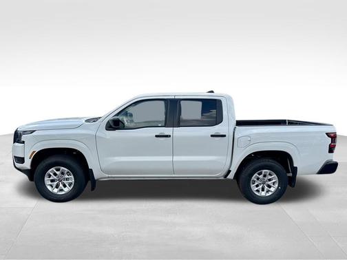 2025 Nissan Frontier S